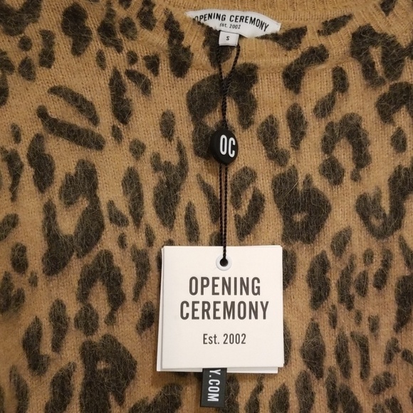 💕OPENING CEREMONY💕 Cheetah Fur Crew Neck Sweater Small S NWT - Picture 4 of 4